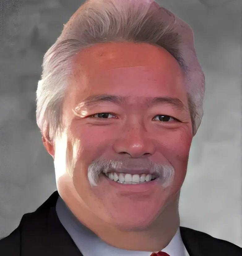 Dennis Woo